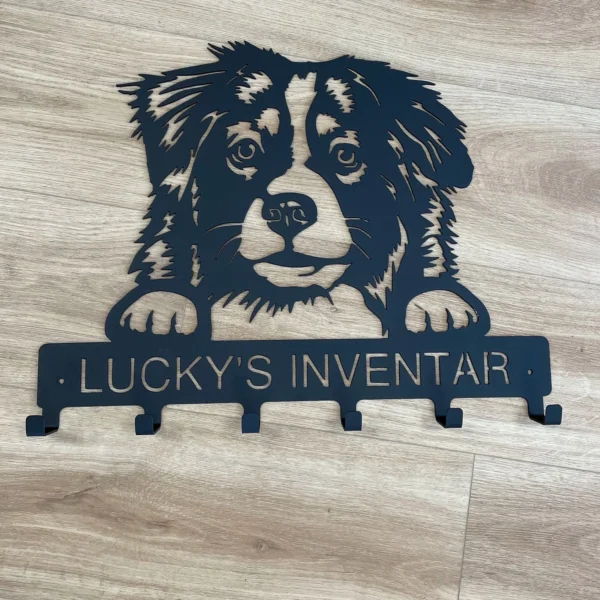 Futterbar und Garderobe Australian Shepherd – Bild 4