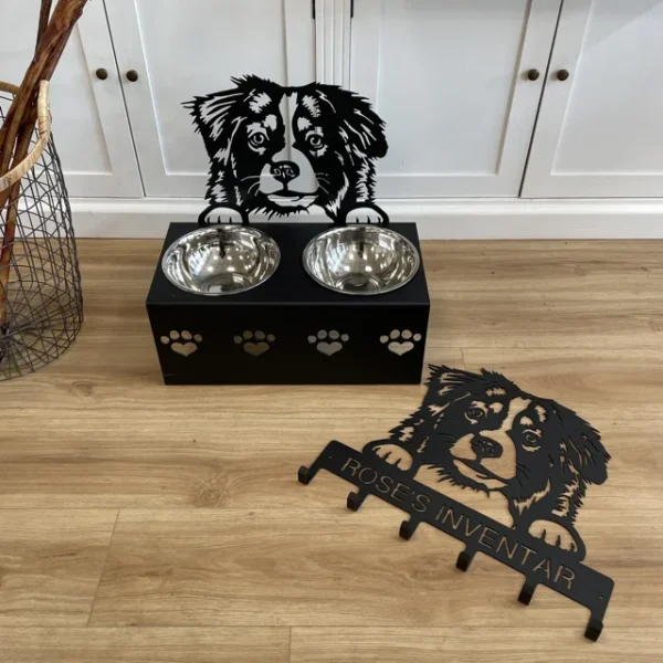 Futterbar und Garderobe Australian Shepherd